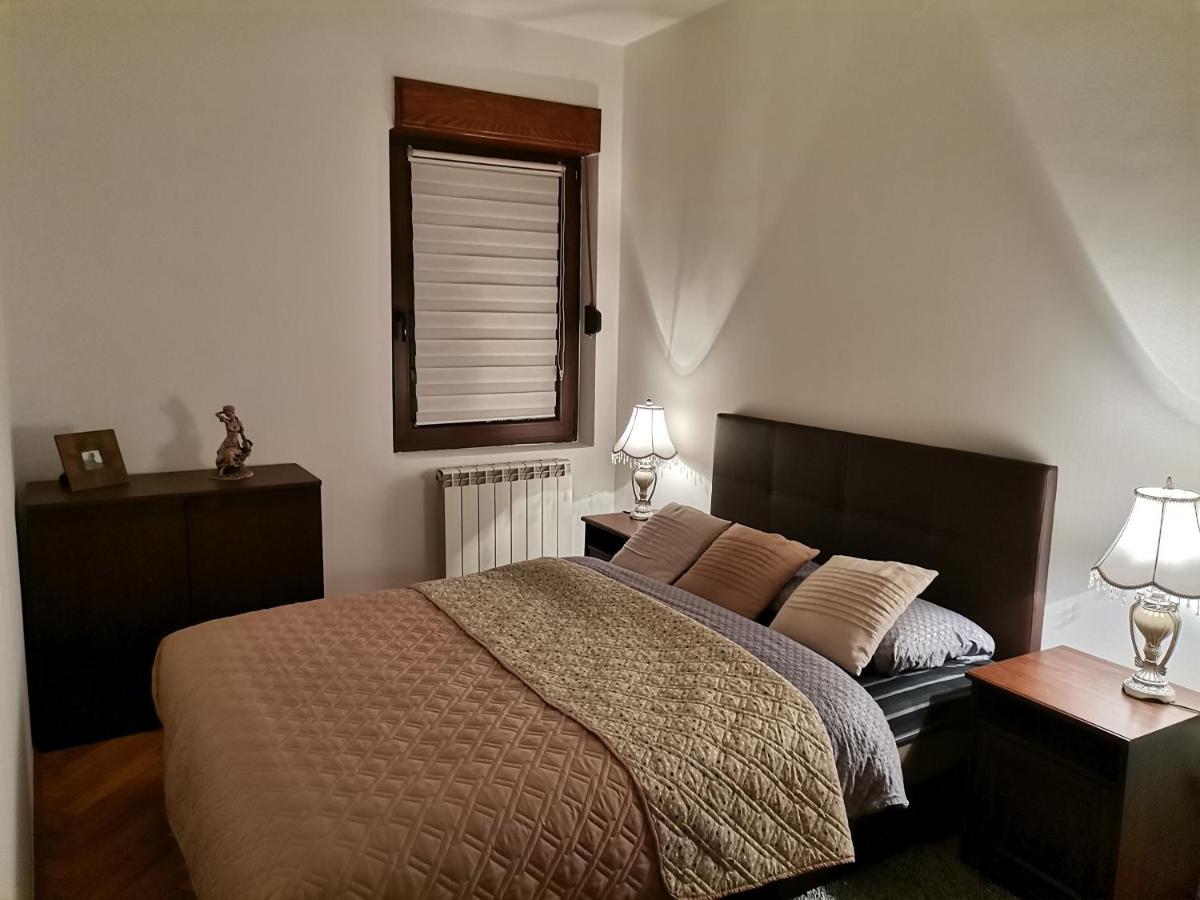 Ferienwohnung Rajana , Beograd - Hram Svetog Save Exterior foto