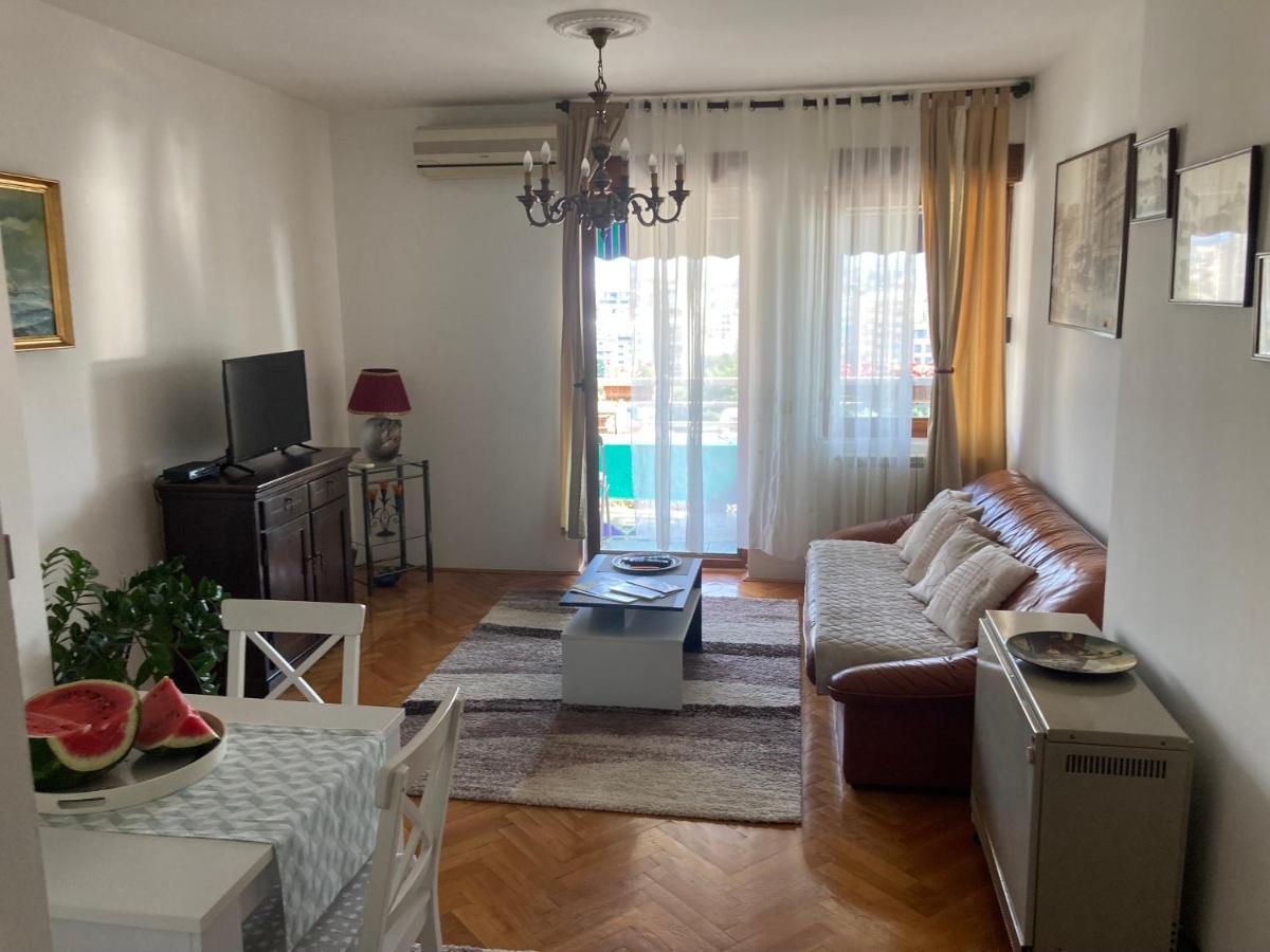 Ferienwohnung Rajana , Beograd - Hram Svetog Save Exterior foto